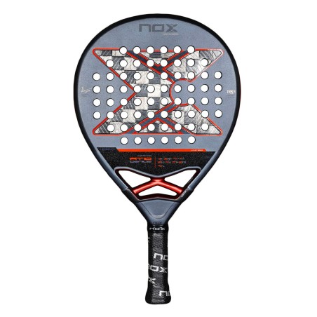Rakieta Nox AT10 Genius Attack 18K Alum 2025 o dużej mocy, która sprawi, że będziesz bardziej agresywny na korcie!